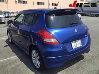 SUZUKI SWIFT 2015