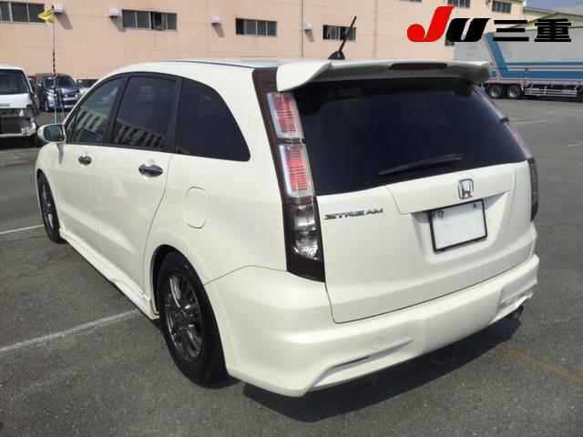 HONDA STREAM 2010