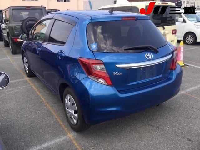 TOYOTA VITZ 2014