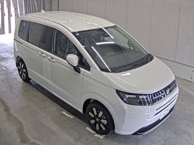 HONDA FREED 2025
