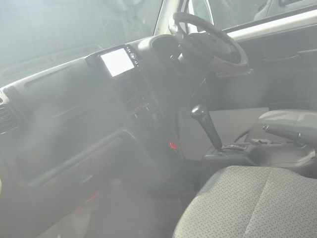 NISSAN CLIPPER TRUCK 2014