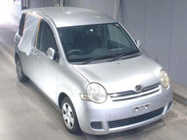 TOYOTA SIENTA 2008