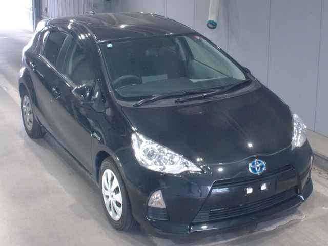 TOYOTA AQUA 2012