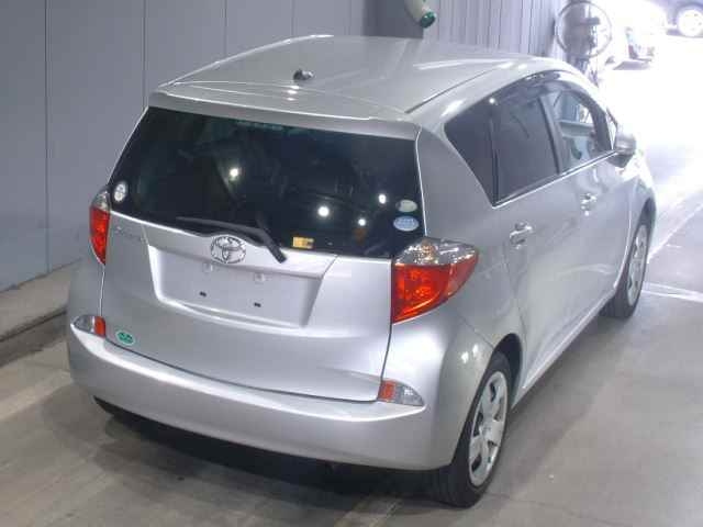 TOYOTA RACTIS 2011