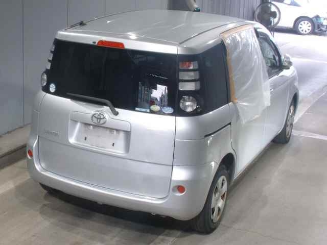 TOYOTA SIENTA 2008