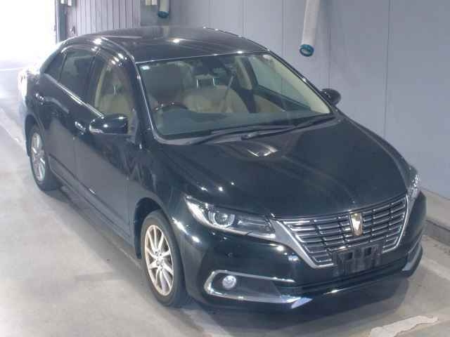TOYOTA PREMIO 2020