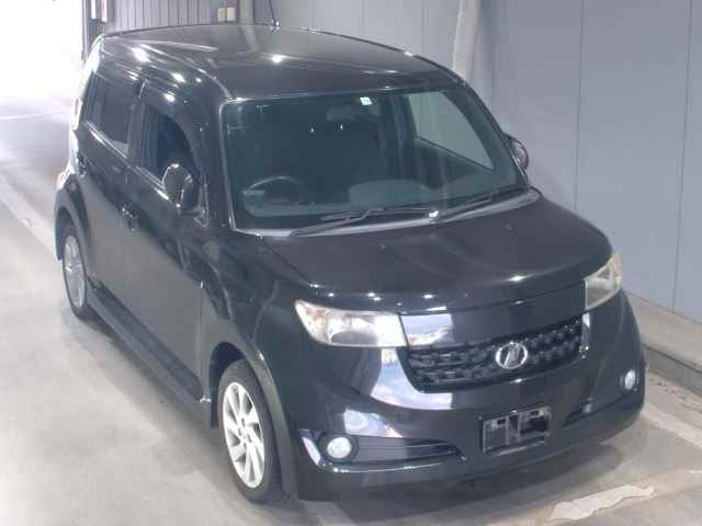 TOYOTA BB 2012