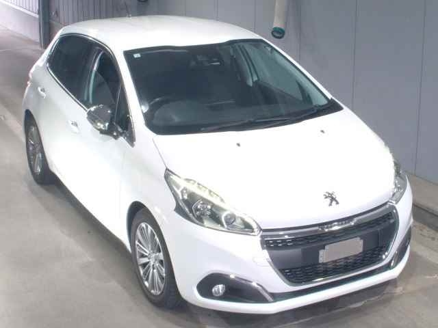 PEUGEOT 208 2016