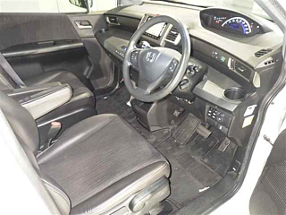 HONDA FREED 2015