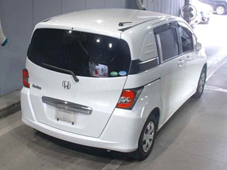 HONDA FREED 2015