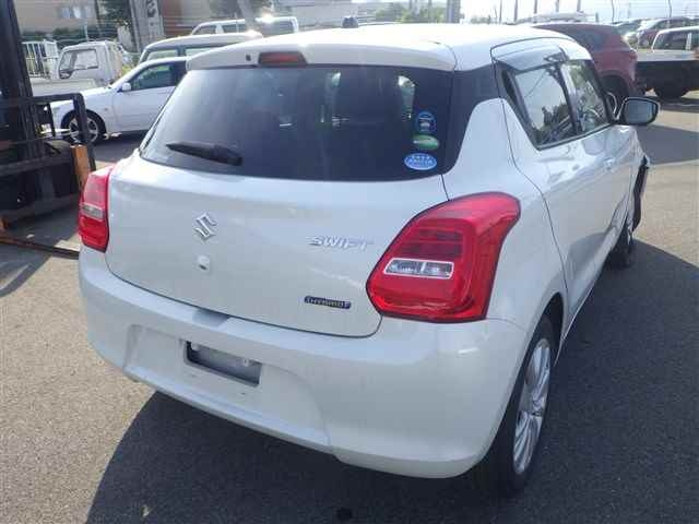SUZUKI SWIFT 2018