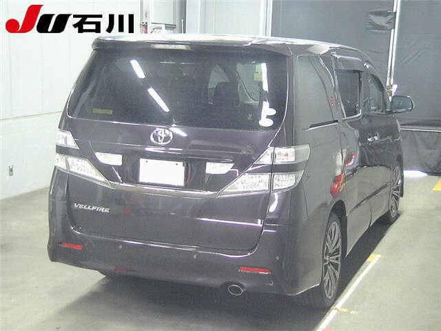 TOYOTA VELLFIRE 2011