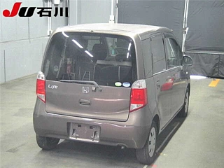 HONDA LIFE 2011