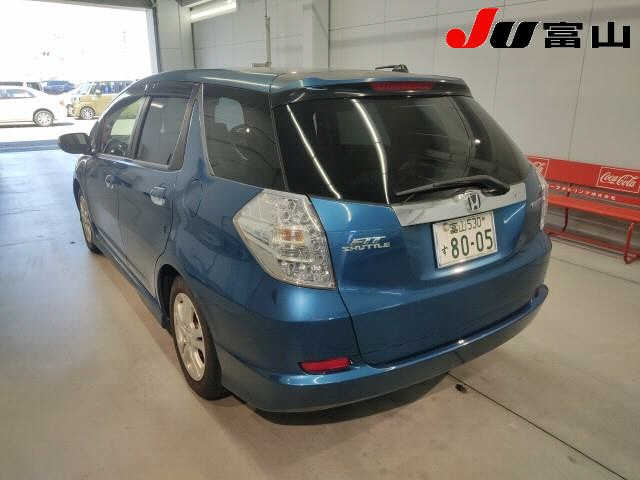 HONDA FIT SHUTTLE 2011