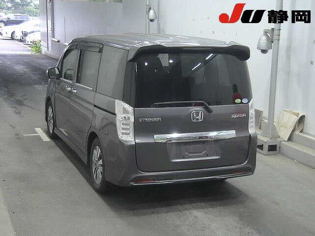 HONDA STEP WAGON 2014