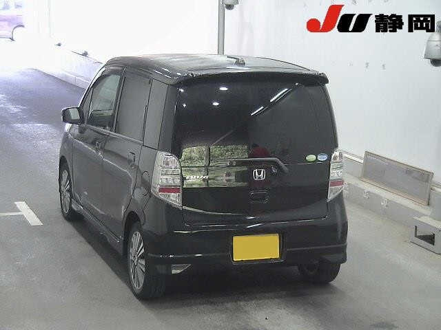 HONDA LIFE 2011