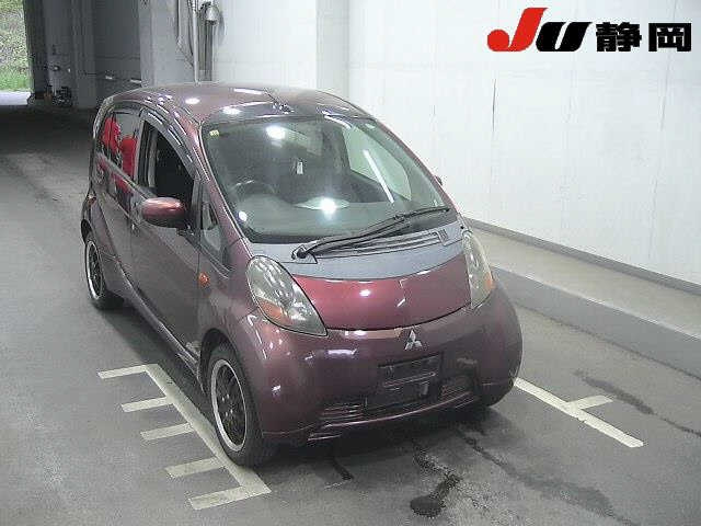 MITSUBISHI I 2010