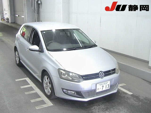 VOLKSWAGEN POLO 2012