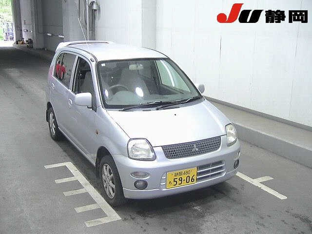 MITSUBISHI MINICA 2010