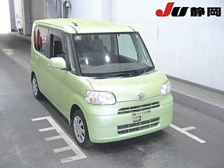 DAIHATSU TANTO 2012