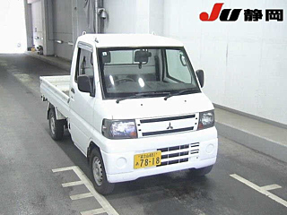 MITSUBISHI MINICAB TRUCK 2010