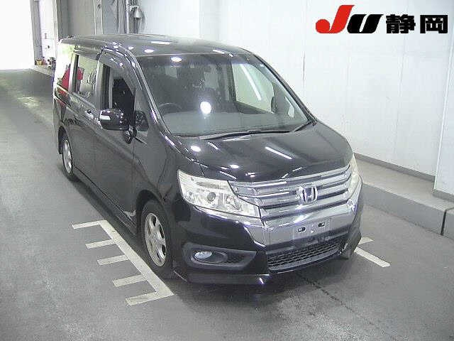 HONDA STEP WAGON 2012