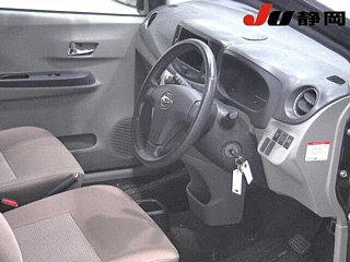 DAIHATSU MIRA E S 2011