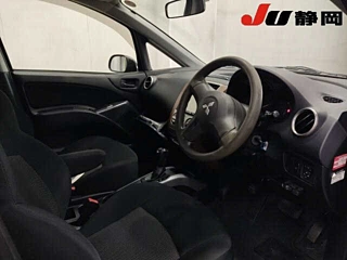 MITSUBISHI COLT PLUS 2009