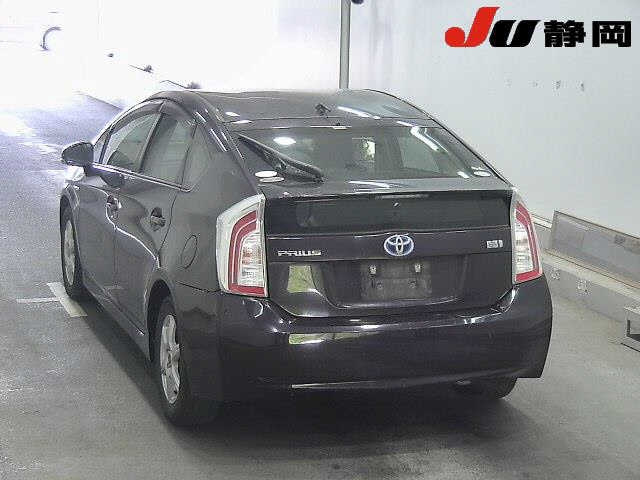 TOYOTA PRIUS 2012