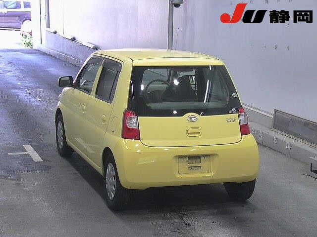 DAIHATSU ESSE 2010