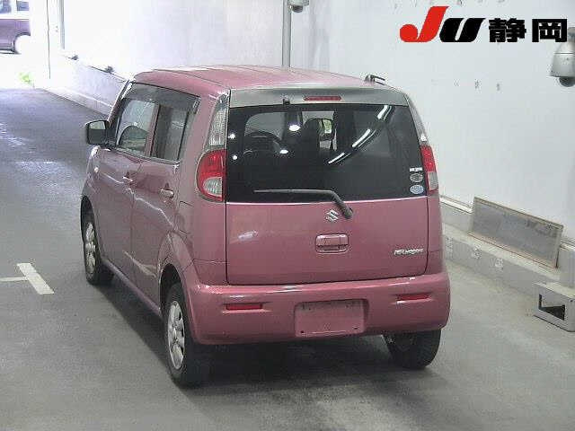 SUZUKI MRWAGON 2011