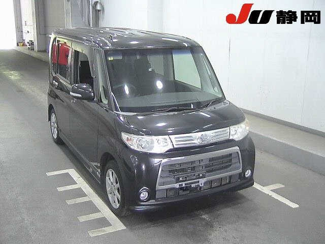 DAIHATSU TANTO 2013