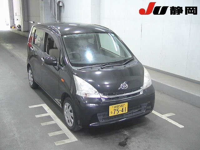 DAIHATSU MOVE 2011