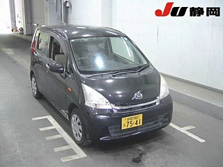 DAIHATSU MOVE 2011
