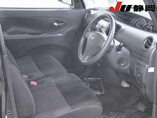 DAIHATSU TANTO 2013