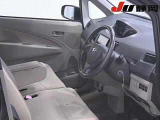DAIHATSU MOVE 2011