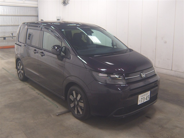 HONDA FREED 2025