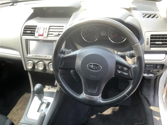 SUBARU XV 2013