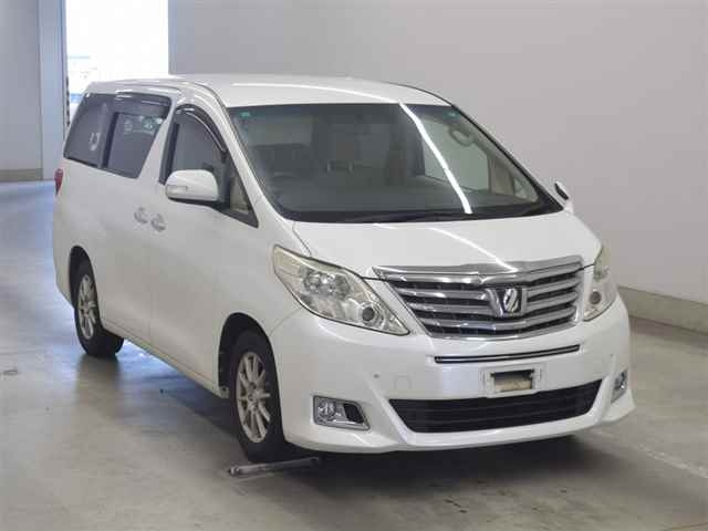 TOYOTA ALPHARD 2013