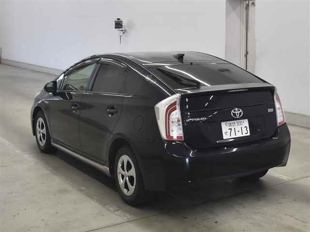 TOYOTA PRIUS 2013