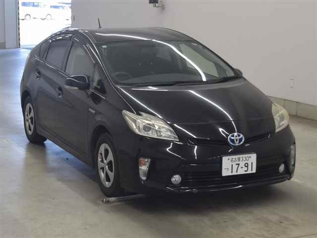 TOYOTA PRIUS 2012