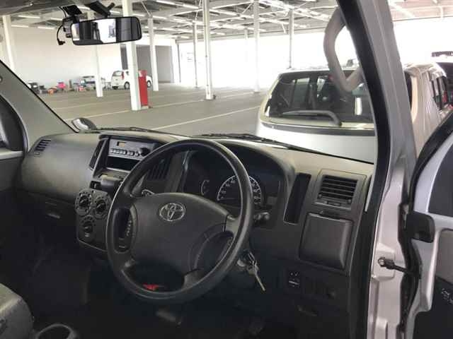 TOYOTA TOWN ACE VAN 2016