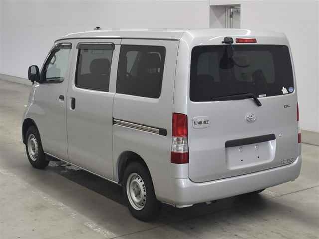 TOYOTA TOWN ACE VAN 2016