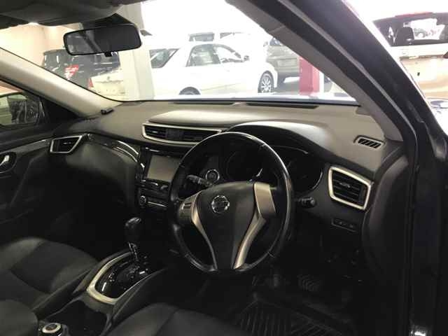 NISSAN X-TRAIL 2015