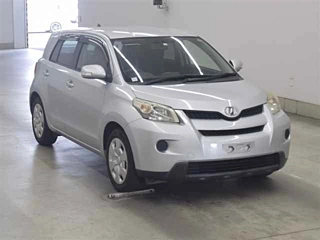 TOYOTA IST 2008