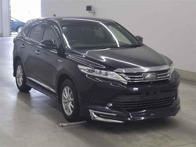 TOYOTA HARRIER 2018