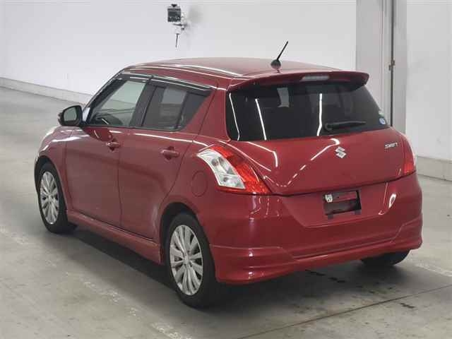 SUZUKI SWIFT 2012