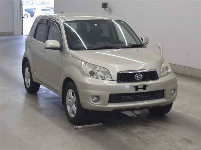 DAIHATSU BEGO 2010