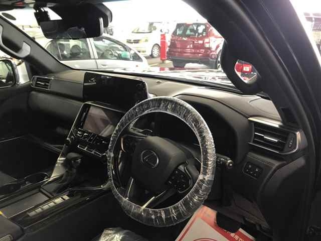 LEXUS LX 2024