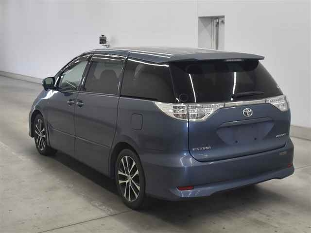 TOYOTA ESTIMA 2012